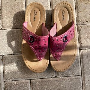 CLARKS SANDALS
